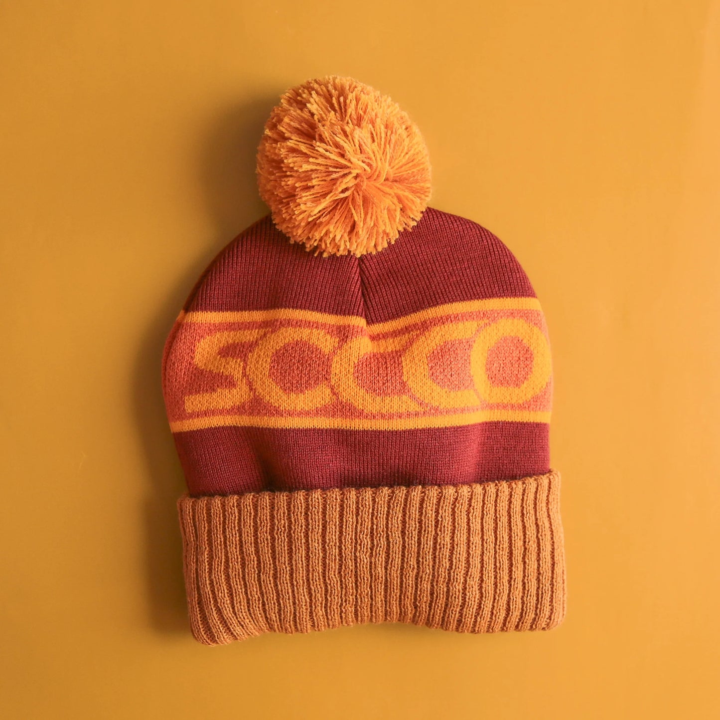Pom Beanie | Rust/Gold
