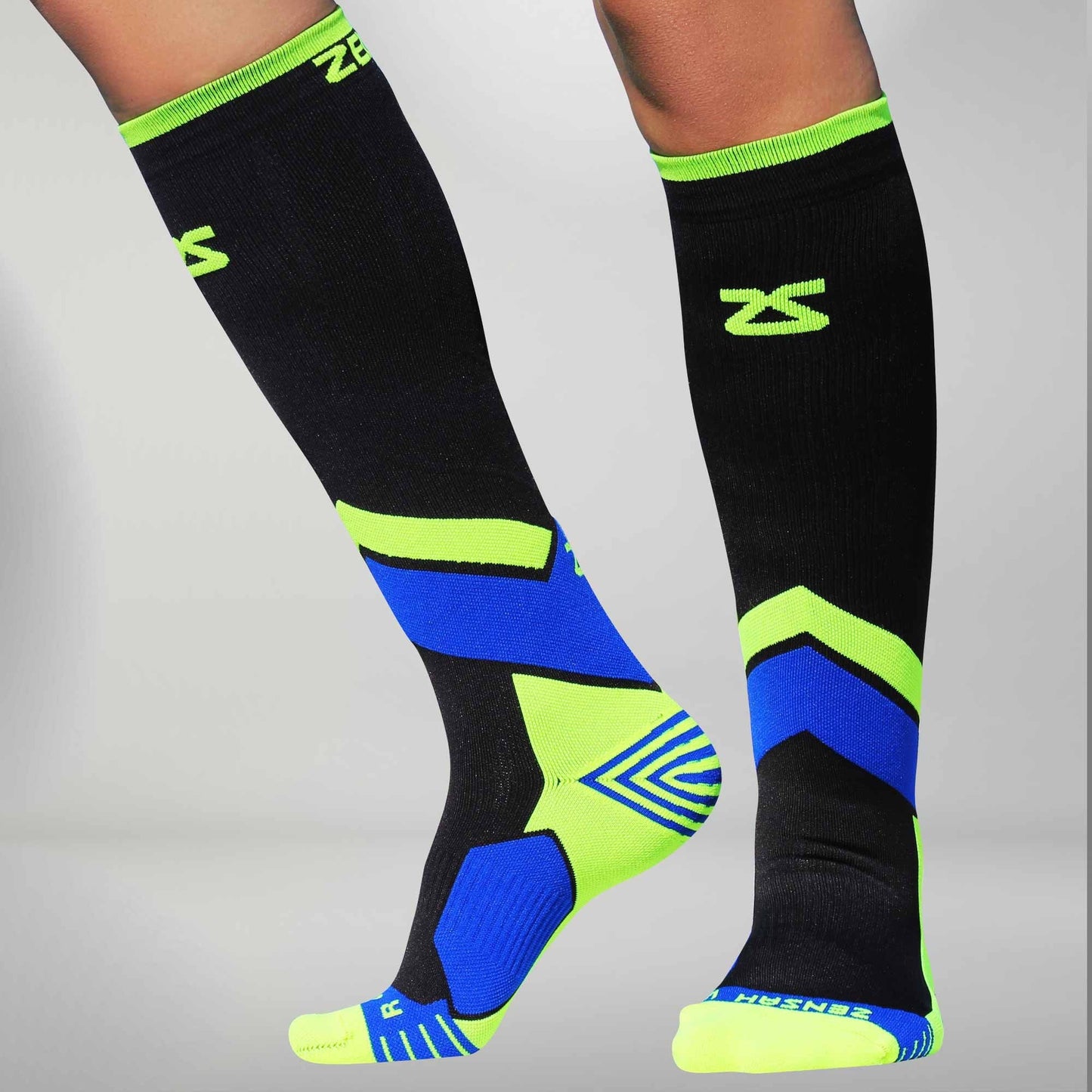 POP Tech+ Compression SocksSocks - Zensah