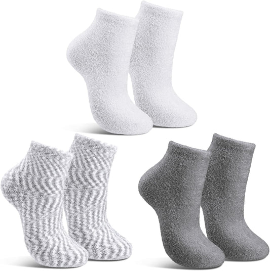 Tarpop 3 Pairs Aloe Socks Moisturizing Spa Socks for Dry Cracked Feet Infused Socks Gel Sleeping Fuzzy Socks Lotion Socks Gift for Christmas Women Men Softening Dry Feet(Gray)