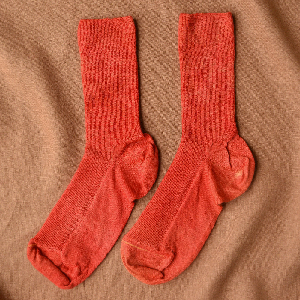 Plant Dyed Fine Organic Wool Socks (36-43)