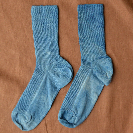 Plant Dyed Fine Organic Wool Socks (36-43)