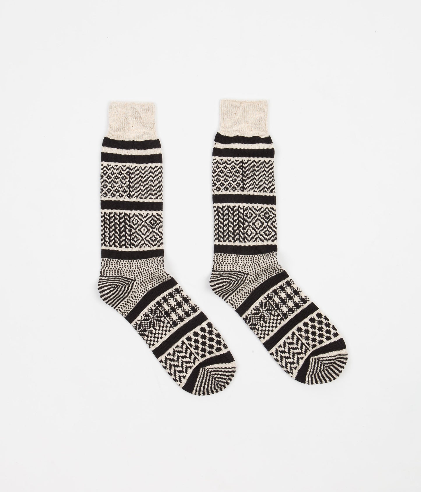 RoToTo Jacquard Crew Socks - Ivory / Black