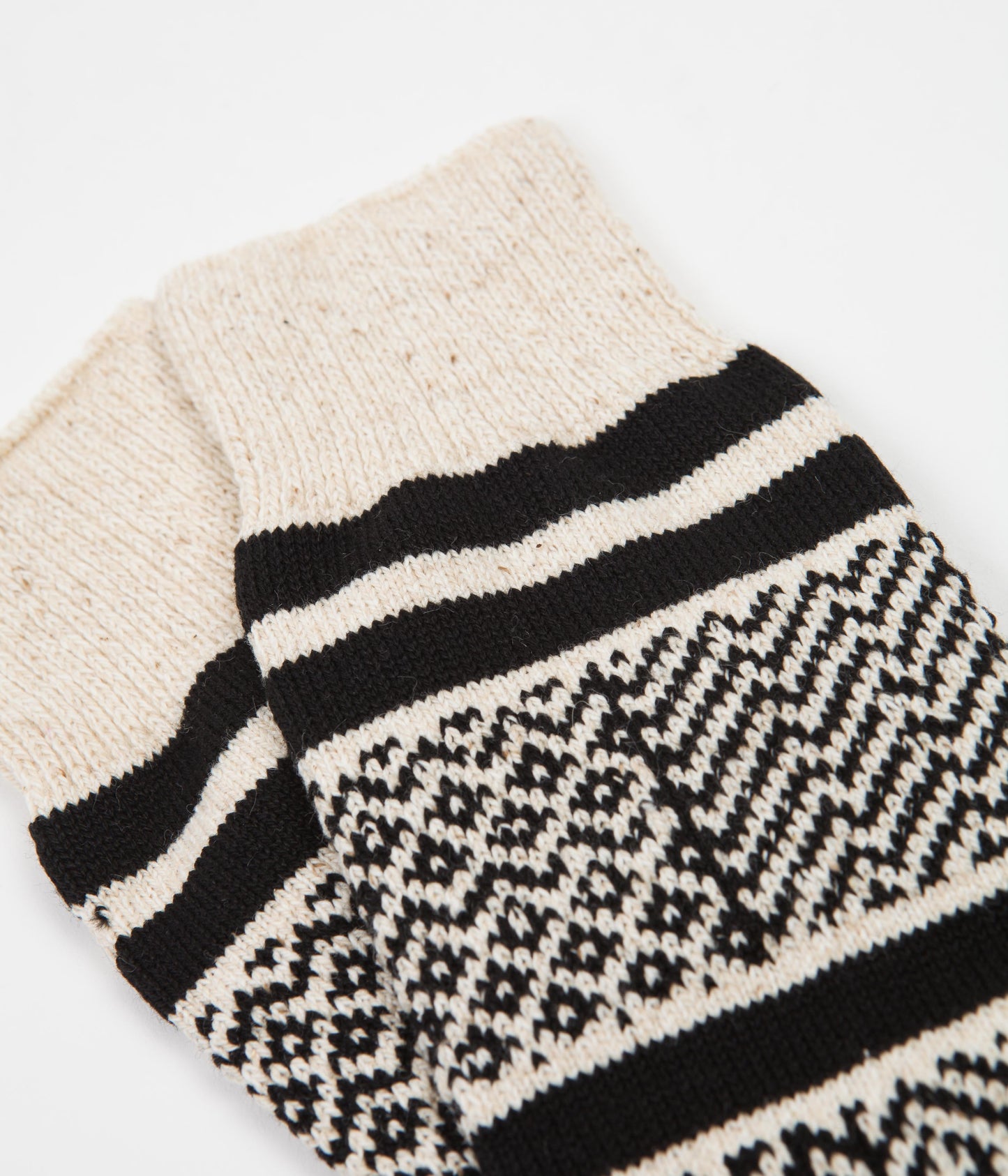 RoToTo Jacquard Crew Socks - Ivory / Black