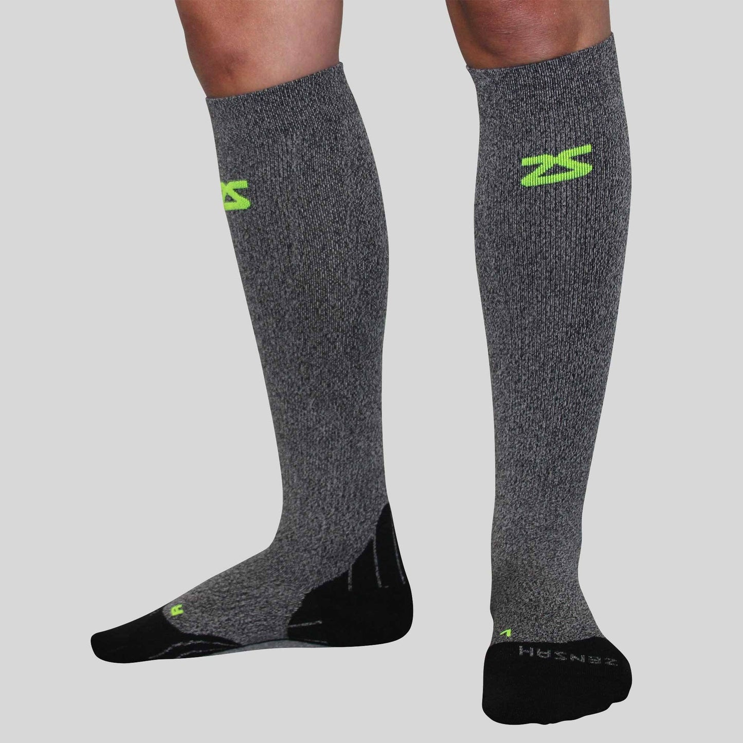 Tech+ Compression SocksSocks - Zensah